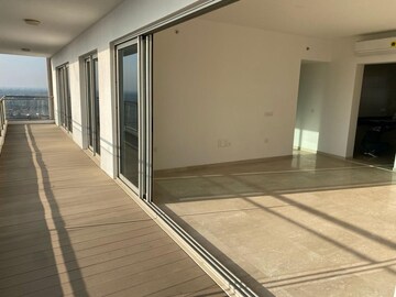 Room in 2 BHK Apartment at JSW Morena House, Tardeo – for Sale
