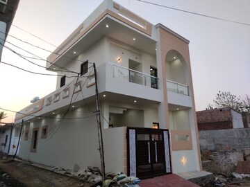 2 BHK Independent House – Exterior View View at Gomti Nagar - for Sale