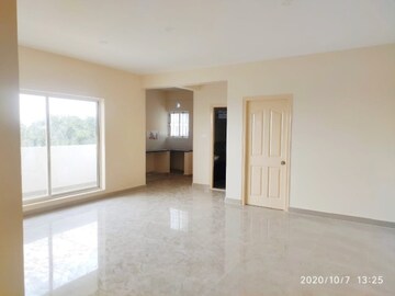 Room in 2 BHK Apartment at Electronic City Phase ii – for Sale