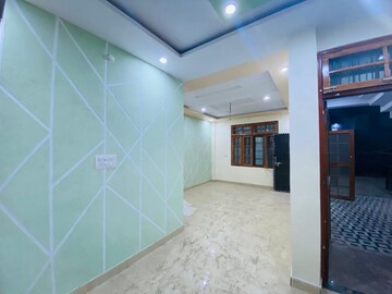 Room in 2 BHK Independent House at Faizabad Road – for Sale