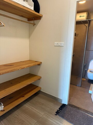 2 BHK Apartment For Sale in Khar West
