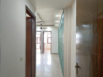 Building Lobby in 2 BHK Builder Floor at Kritak Modern Apartments, Sector 73 – for Sale
