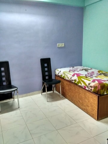 Bedroom in 2 BHK Apartment at Shirin Apartment, Andheri East – for Sale