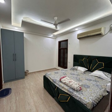 Bedroom in 3 BHK Builder Floor at Chattarpur – for Sale