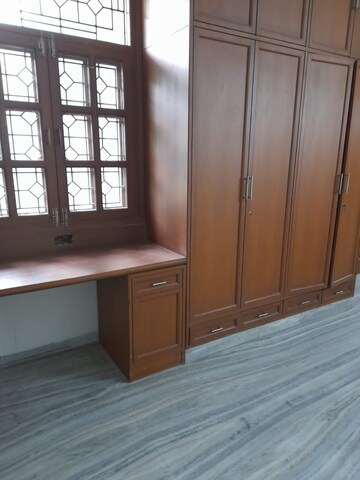 Room in 1 BHK Builder Floor at Kasia – for Sale
