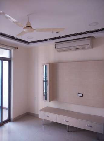 3 BHK Apartment For Rent in SRI SAIRAM Towers Hafeezpet Hyderabad  7130932