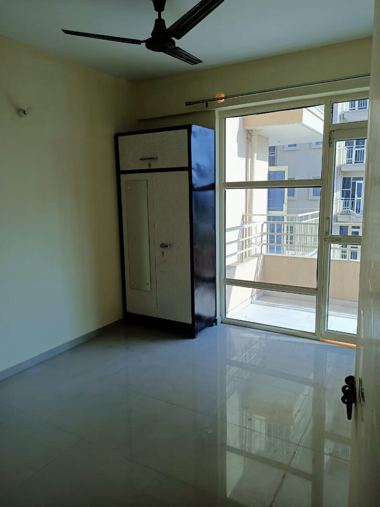 Room, pyramid-urban-homes-phase-2-extension 3 Bedroom 745 Sq.Ft. Apartment In Sector 86 Gurgaon 7130953