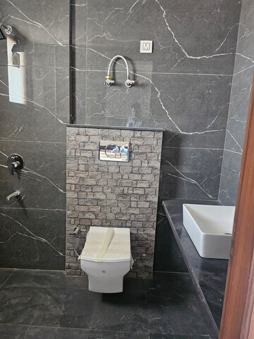 Bathroom in 3 BHK Apartment at Sas Nagar – for Sale