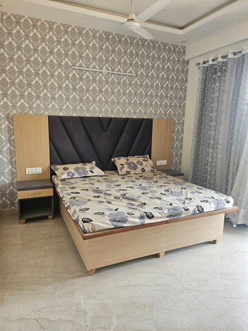 Bedroom in 3 BHK Apartment at Sas Nagar – for Sale