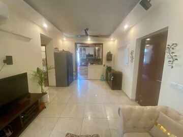 Living Room in 2 BHK Apartment at BPTP Spacio, Sector 37d – for Sale