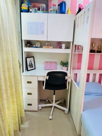 Master Bedroom in 2 BHK Apartment at Kopar Khairane – for Sale
