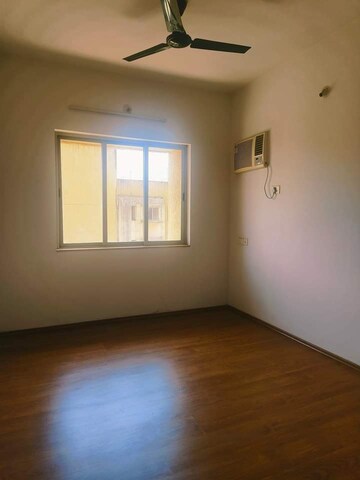 Room in 2.5 BHK Apartment at Lodha Casa Bella Gold, Dombivli East – for Sale
