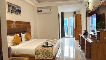 Bedroom in 4 BHK Builder Floor at BP Homes, Sector 85 – for Sale