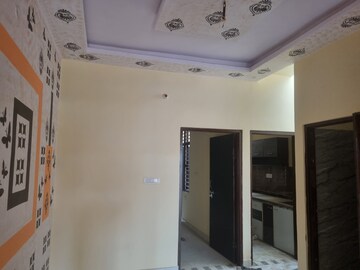 Room in 3 BHK Independent House at Kalwar Road – for Sale