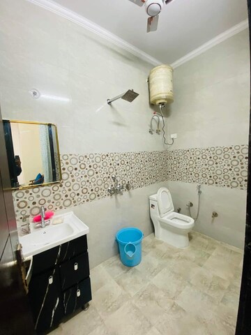 Attached Bathroom in 3 BHK Builder Floor at Green Fields Colony – for Sale