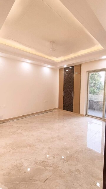 Master Bedroom in 4 BHK Builder Floor at Sector 21c – for Sale