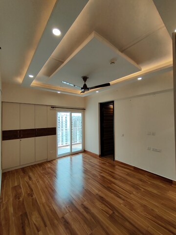 Room in 2 BHK Apartment at Galaxy Vega, Tech Zone 4 Greater Noida – for Sale