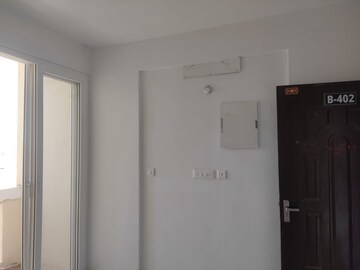 Building Lobby in 1 BHK Apartment at Ashar Metro Towers, Vartak Nagar – for Sale