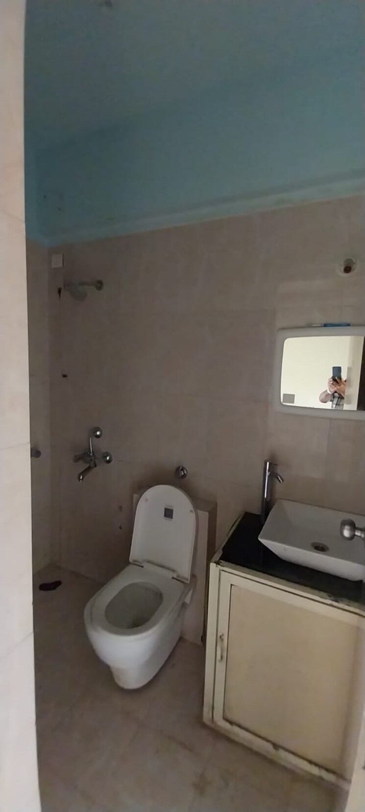 Bathroom, bharat-ecovistas 2 Bedroom 515 Sq.Ft. Apartment In Shilphata Thane 7132524