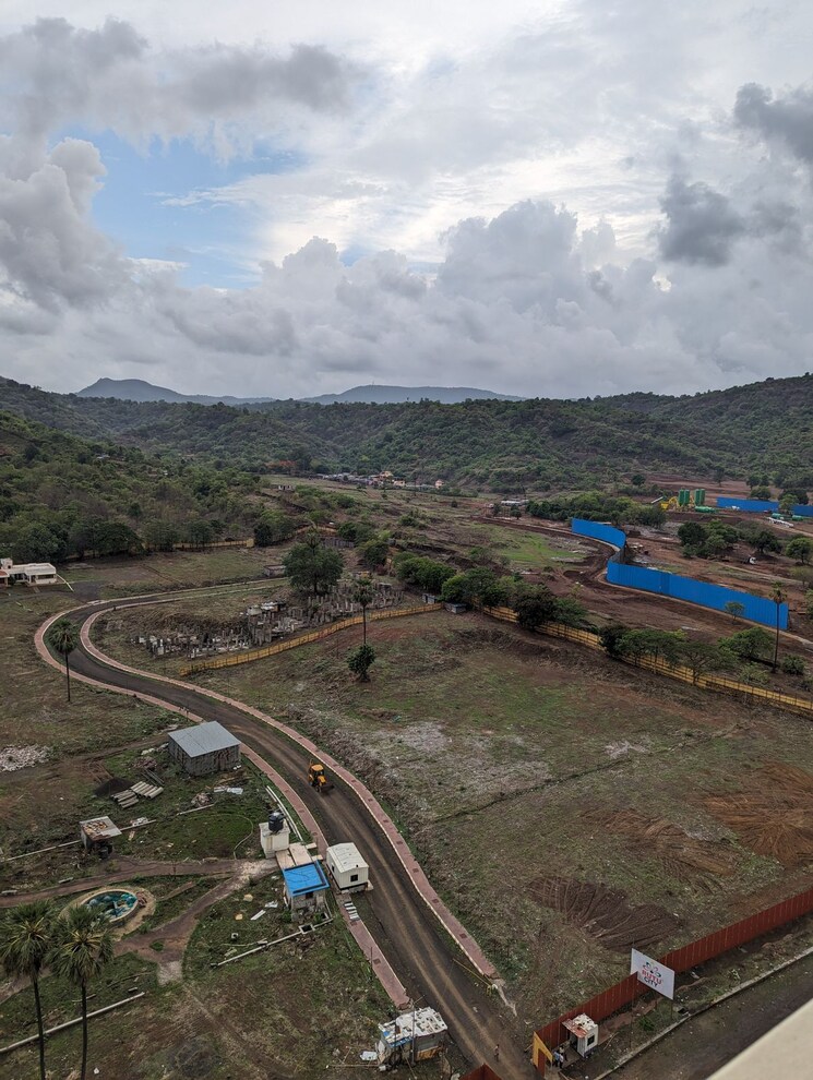 Garden, rutu-city 2 Bedroom 700 Sq.Ft. Apartment In Kasarvadavali Thane 7132567