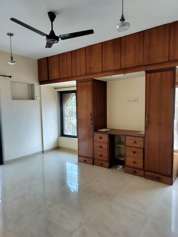 2 BHK Apartment For Rent in Kolshet Road