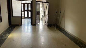 Room in 3 BHK Apartment at Civitech Strings, Sector 12 Greater Noida – for Sale