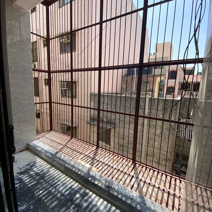 Balcony, peera garhi 3 Bedroom 1800 Sq.Ft. Builder Floor In Peera Garhi Delhi 7133196
