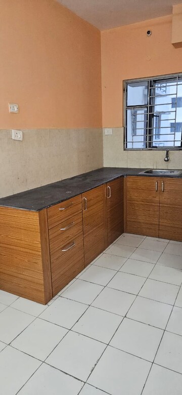2 BHK Apartment For Sale in Batanagar