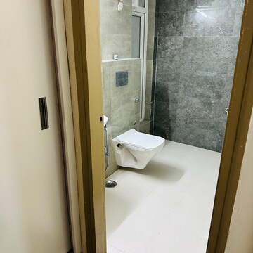 Attached Bathroom in 3 BHK Apartment at Pareena Micasa, Nurpur Jharsa – for Rent