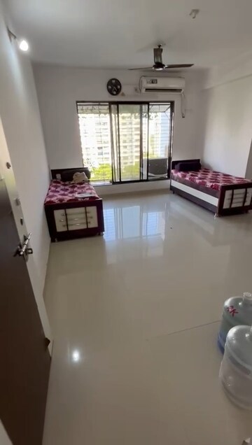 2 BHK Apartment For Sale in Pal