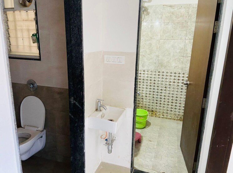 Bathroom, pristine-viva 1 Bedroom 580 Sq.Ft. Apartment In Mohammadwadi Pune 7135413