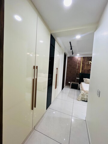 Furnished Amenities in 3 BHK Apartment at Vip Road – for Sale