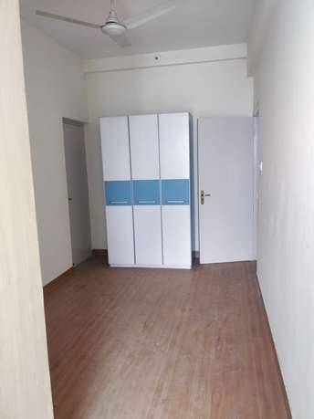 2 BHK Apartment For Rent in DLF Silver Oaks Sector 26 Gurgaon  7136188