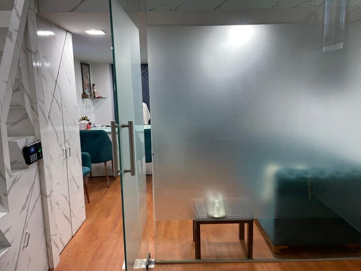 undefined, rustomjee-eaze-zone-mall Commercial Office Space 454 Sq.Ft. In Malad West Mumbai 7136276