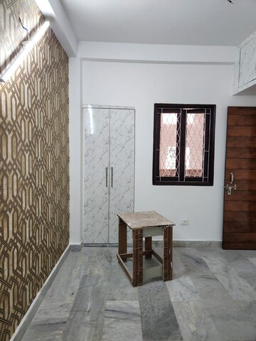 Bedroom in 2 BHK Builder Floor at Shalimar Garden Extension 2 – for Sale
