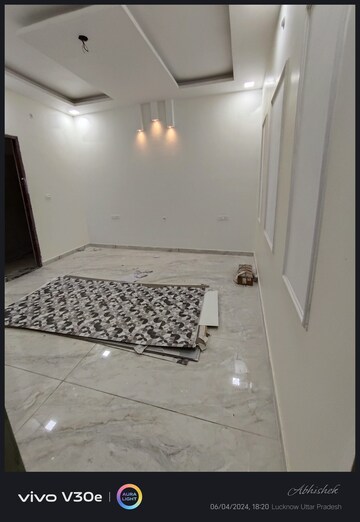 Bathroom in 3 BHK Villa at Jankipuram – for Sale
