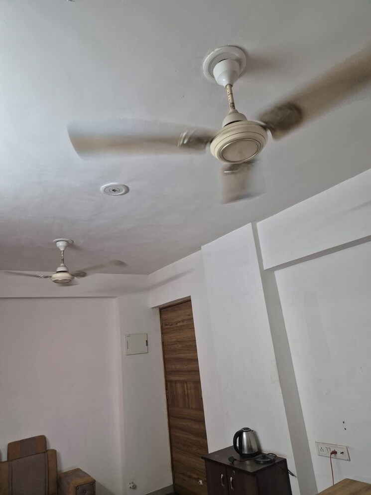 Bathroom, bakeri-sarvesh 2 Bedroom 1069 Sq.Ft. Apartment In Ranip Ahmedabad 7140016