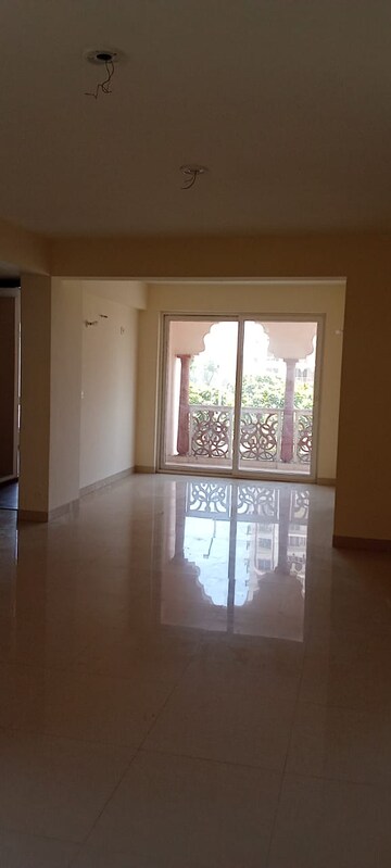 Room in 2 BHK Apartment at HFL Presidency Estate, Alwar Bypass Road – for Sale