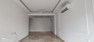 Room in 3 BHK Builder Floor at Ansal Sushant Lok I, Sector 43 – for Sale