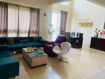 Living Room in 4 BHK Penthouse at BPTP Park Prime, Sector 66 – for Sale