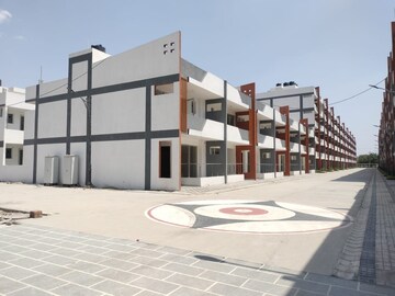 2 BHK Builder Floor For Sale in Sector 40