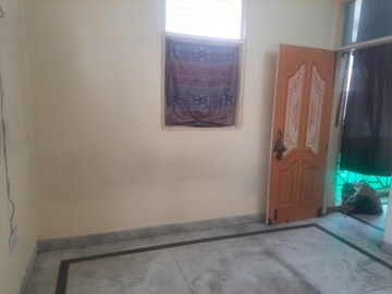 Room in 2 BHK Builder Floor at Rohini Sector 8 – for Sale