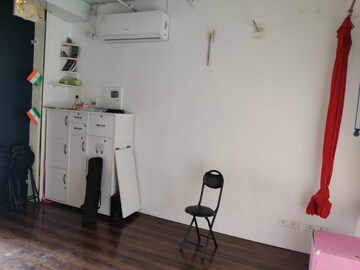Team Area in  Shop at Puri 81 Business Hub, Sector 81 – for Sale