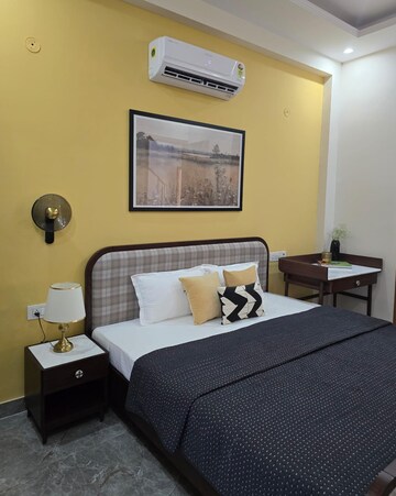 Living Room in 5 BHK Villa at Mussoorie Road – for Sale