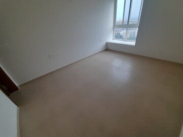 Room in 2 BHK Apartment at Bhartiya Nikoo Homes Phase 2, Thanisandra Main Road – for Sale