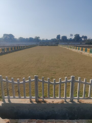  Plot – Exterior View View at Yamuna Expressway - for Sale