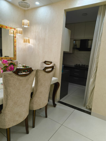 Bathroom in 3 BHK Apartment at Allwin El Spazia, Nagla Road – for Sale