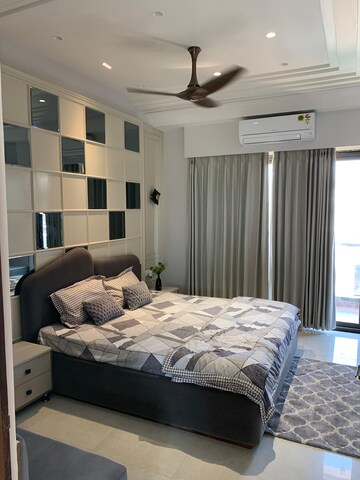 Bedroom in 4 BHK Villa at Imperial Ville, Gandhi Path – for Sale