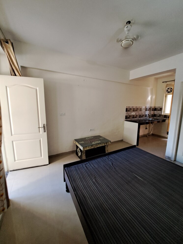 undefined, sushma-elite-cross Studio 400 Sq.Ft. Apartment In Dhakoli Zirakpur 7145758