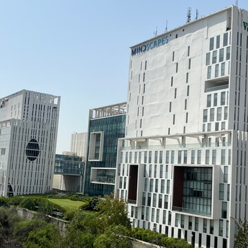  Office Space in IT/SEZ – Exterior View View at Vatika Mindscape, Faridabad North - for Sale